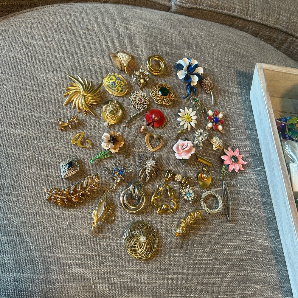 Vintage Pin lot